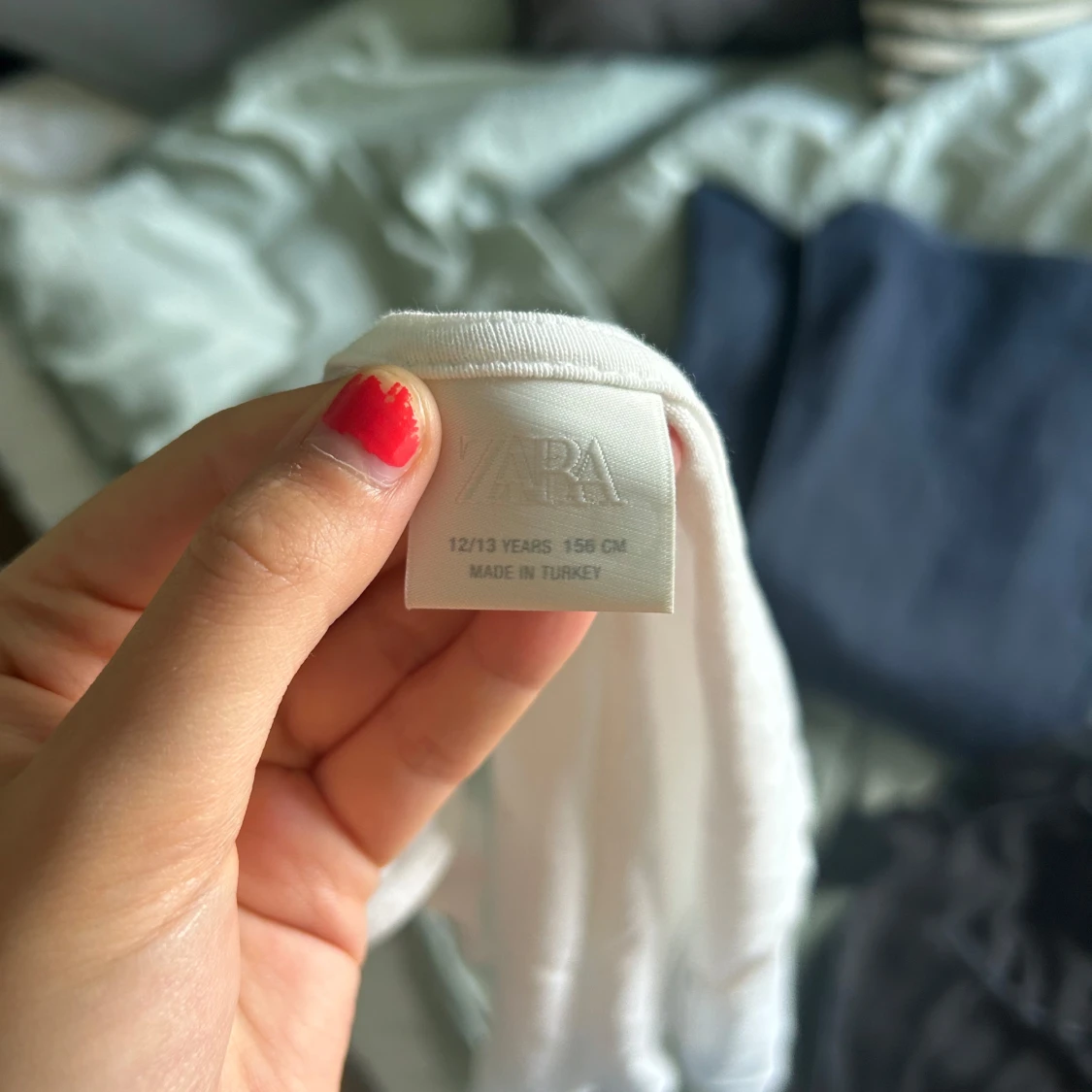 Vit oneshoulder topp från Zara - 2