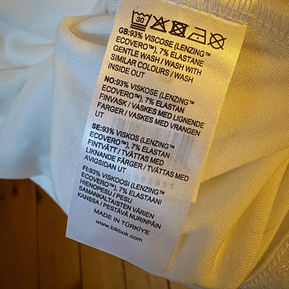 Vit långärmad topp från BikBok - 2