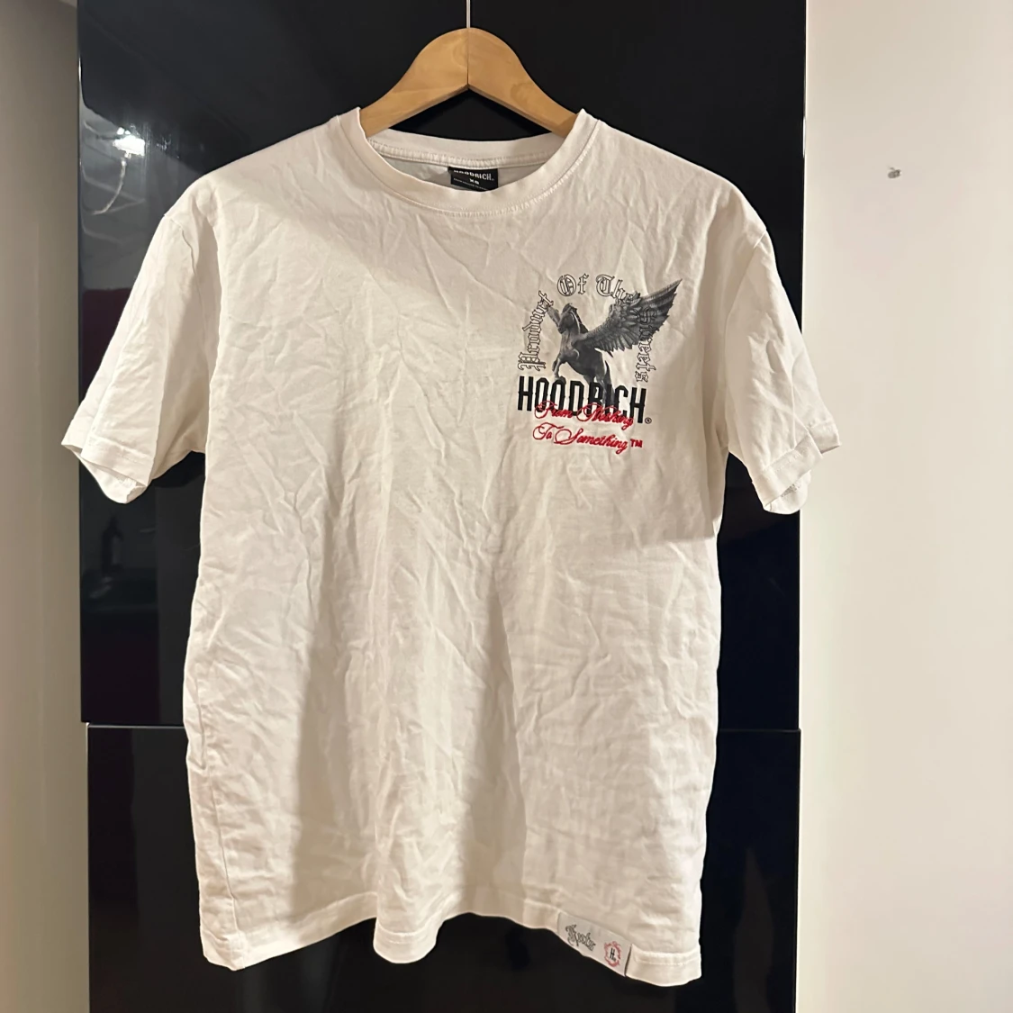 Vit t-shirt från Hoodrich med tryck - 1