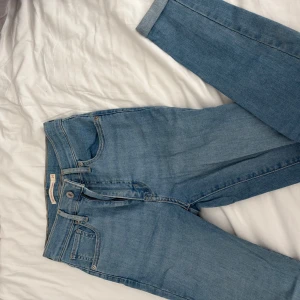 Levi's Mile High Super Skinny jeans - Snygga Levis jeans. Nästan aldrig använda. Frakt tillkommer