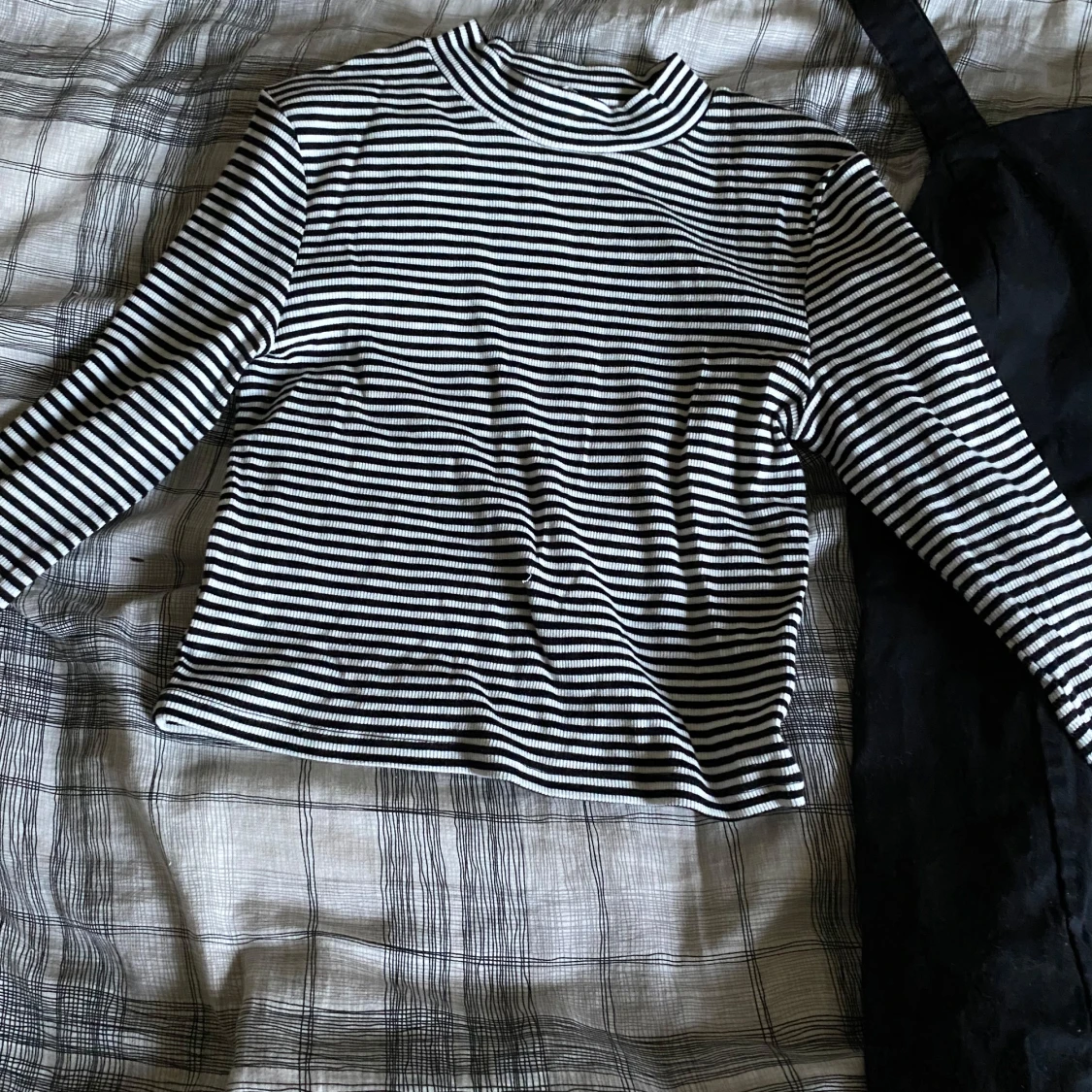 Svart kortklänning från H&M - 3