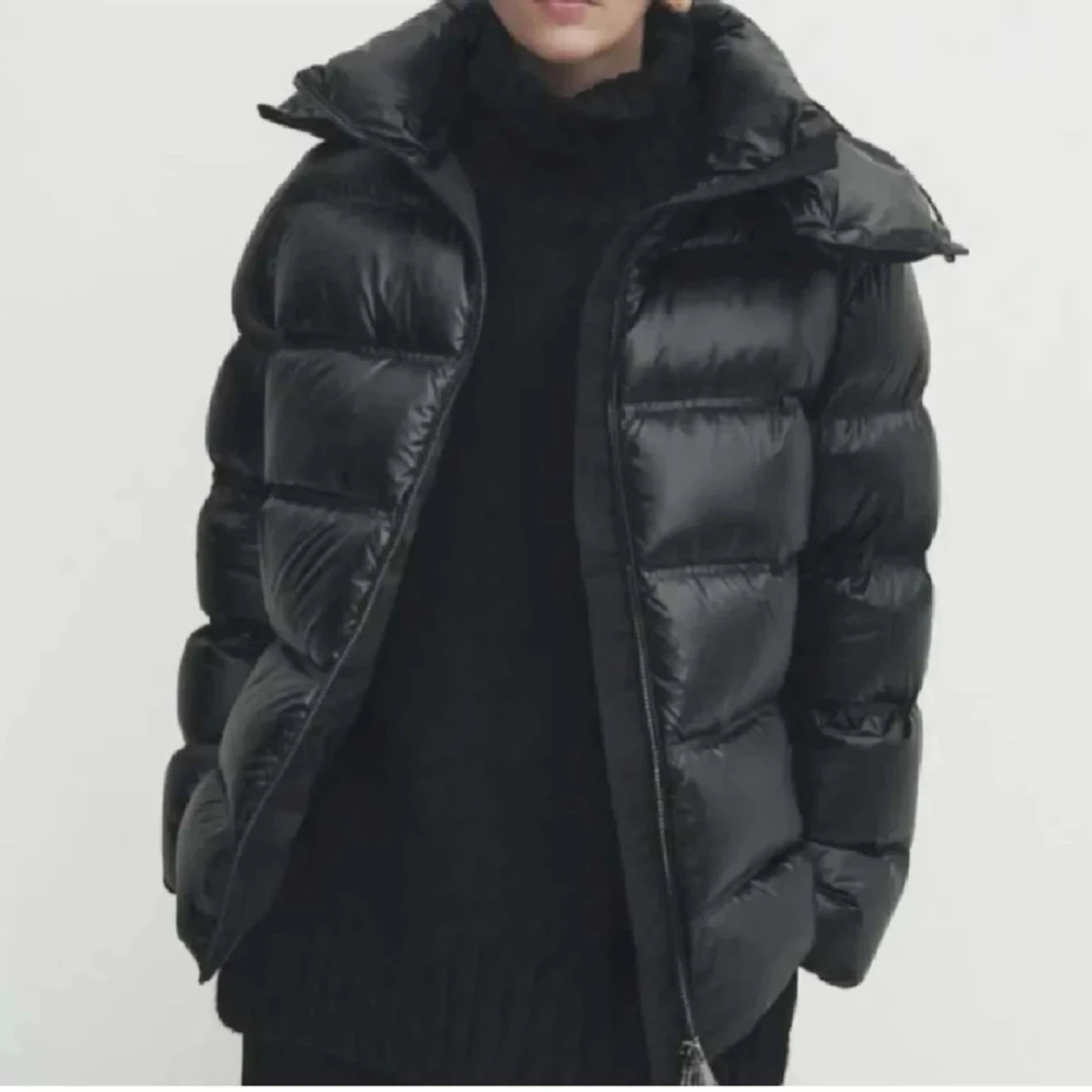 Svart pufferjacka massimo dutti - 1