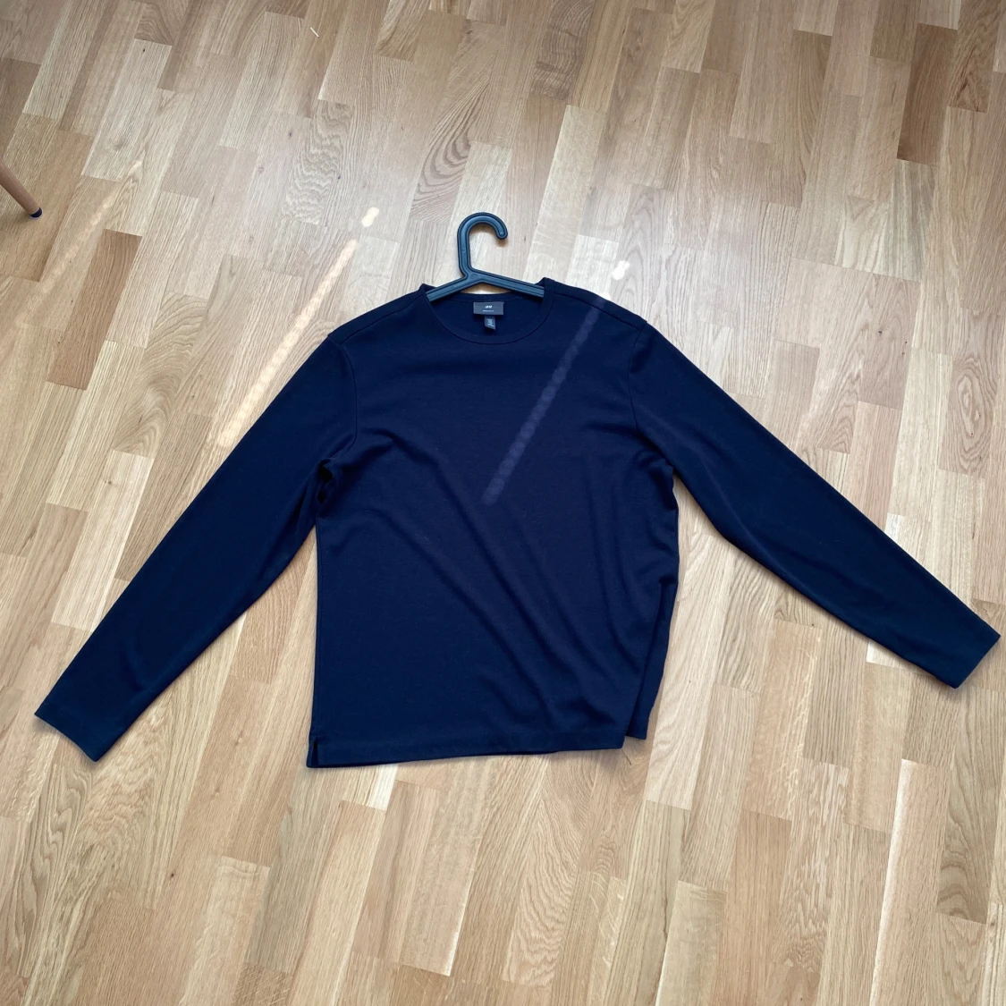 Svart långärmad tröja från H&M