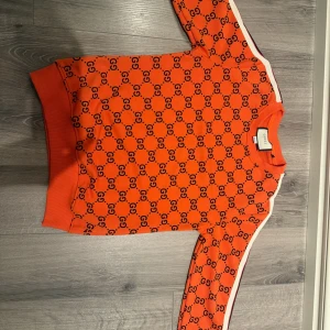 Gcci designer tröja - Skriv för mer info.