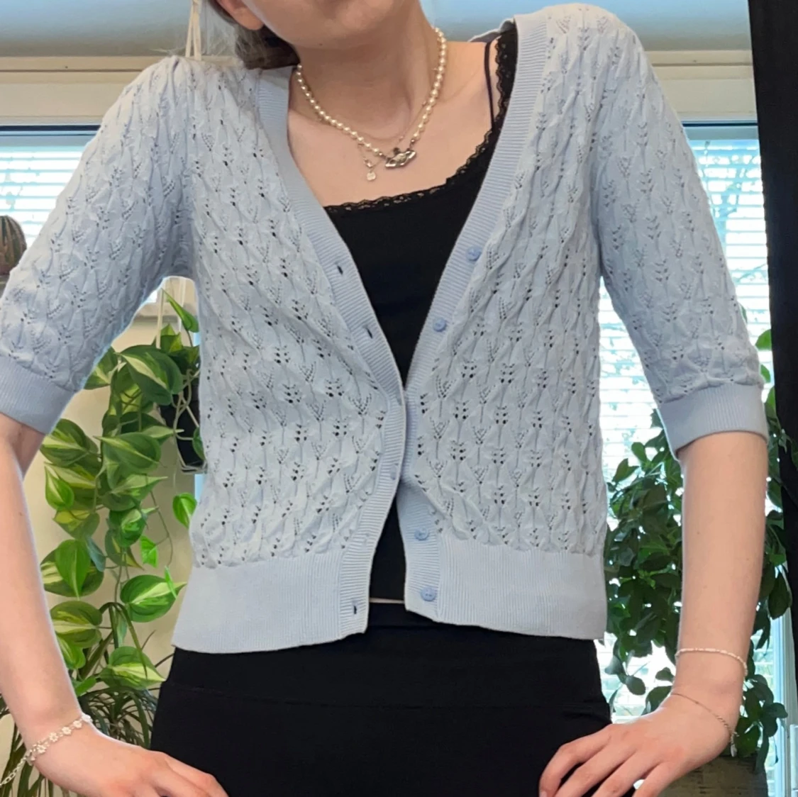 Ljusblå spetskofta  - 1