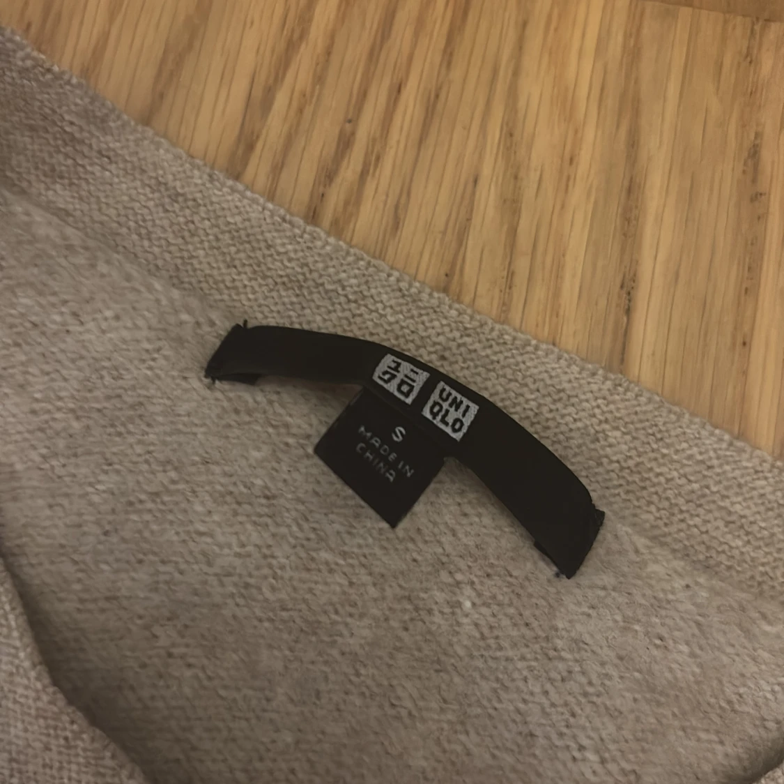 stickad tröja från Uniqlo - 2