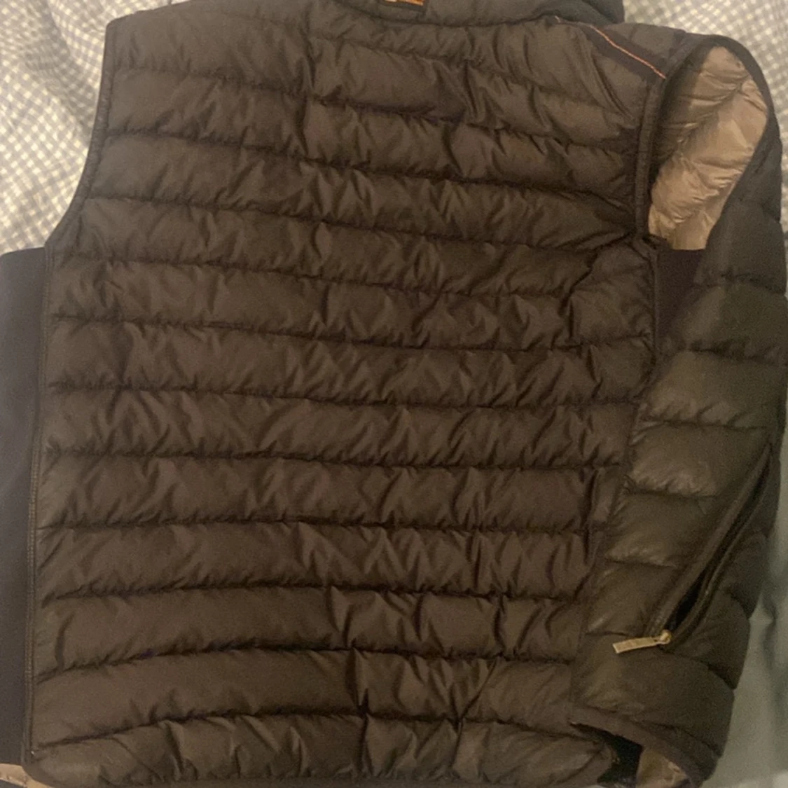 Svart quiltad väst från Parajumpers (äkta) - 1