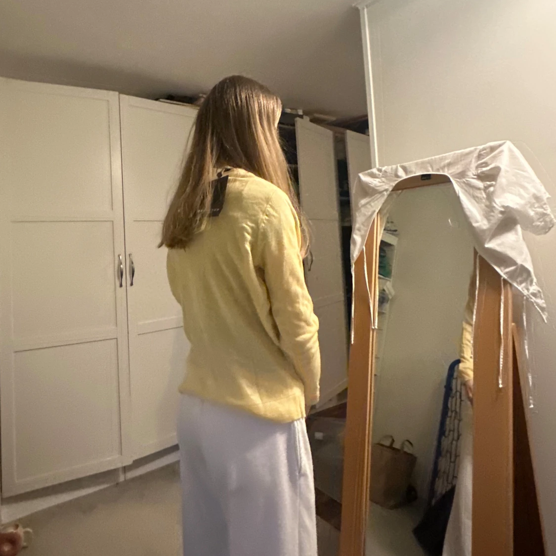 Ljus Gul cashmere-tröja från Selected Femme - 1