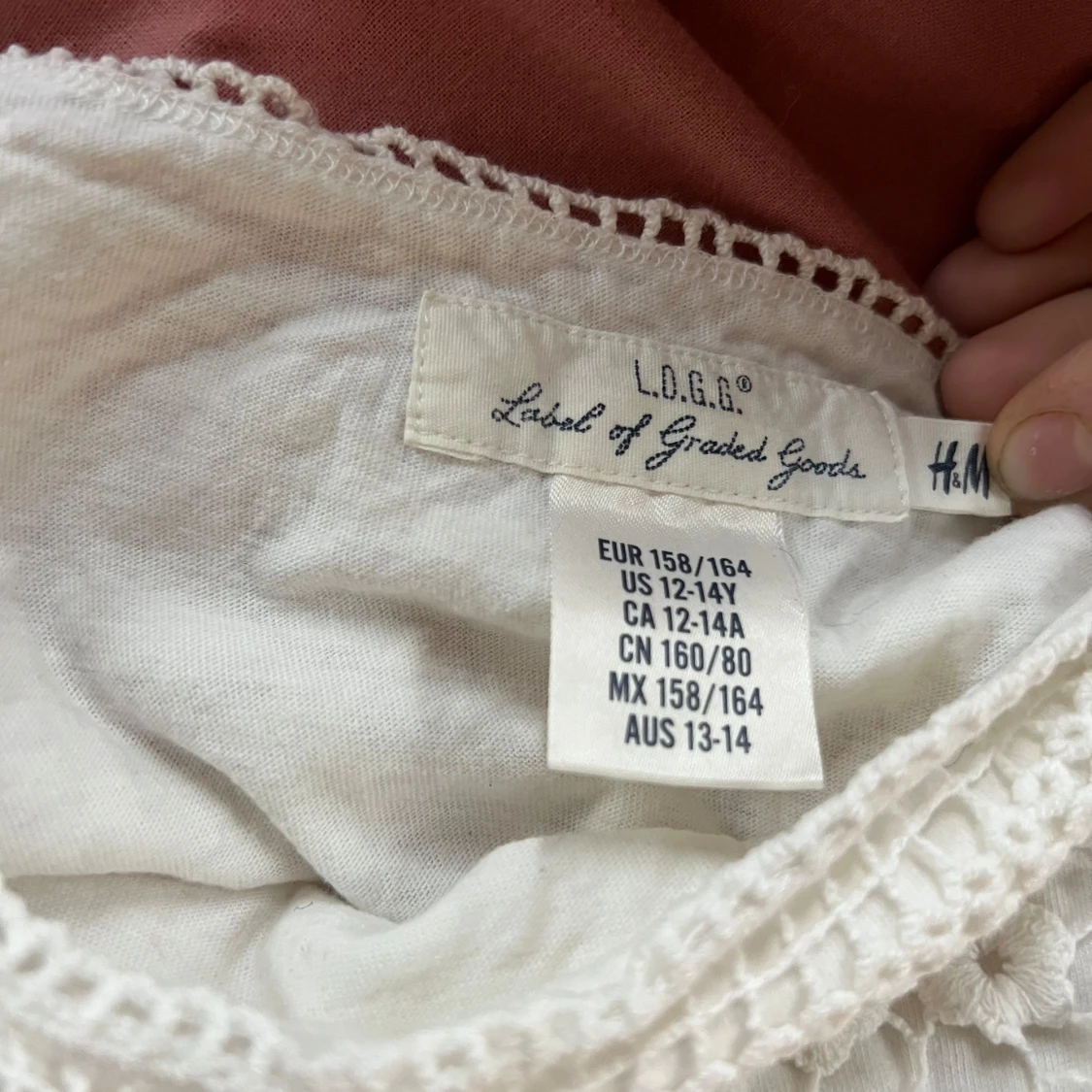 Vit spetslinne från H&M - 2