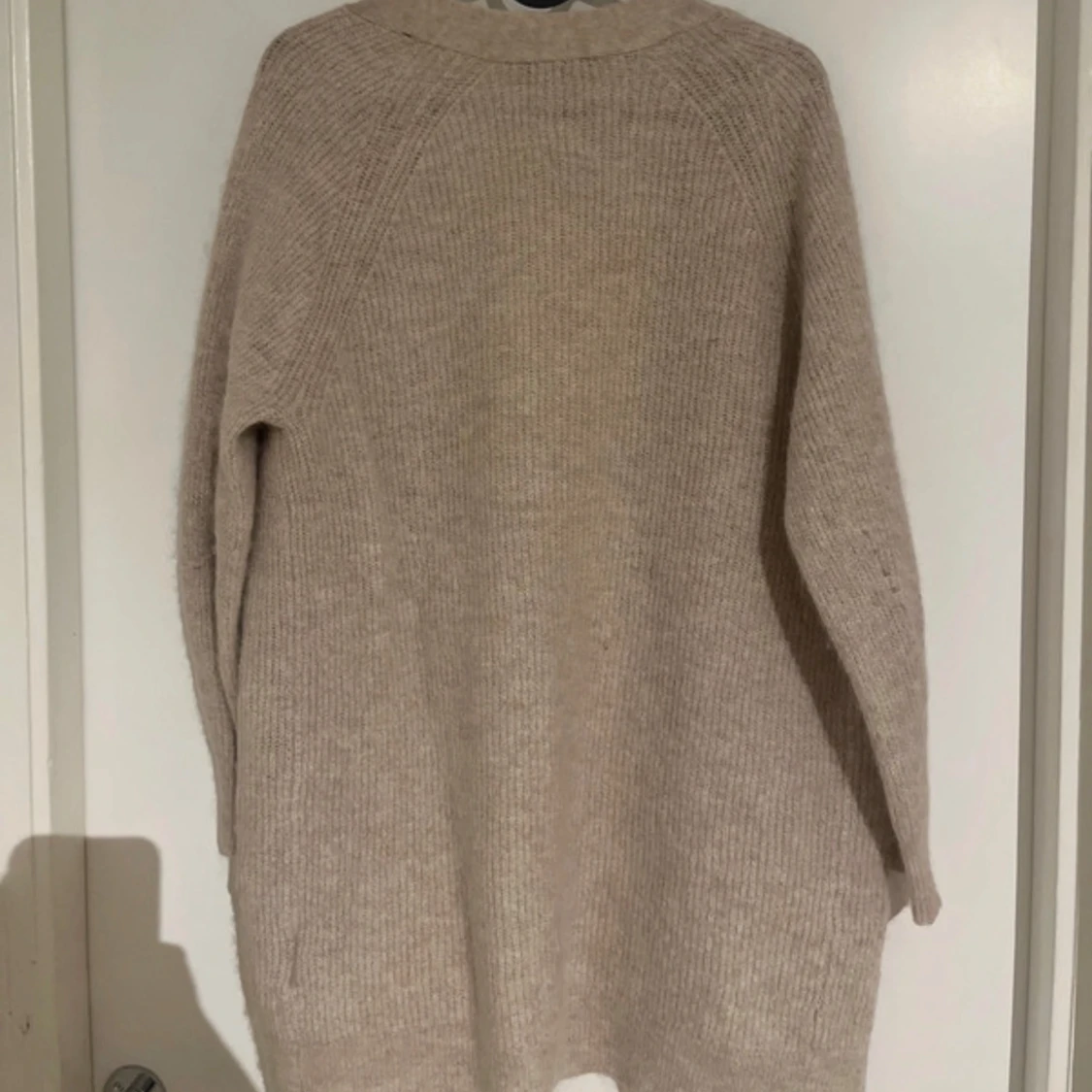 Beige stickad kofta från Selected Femme - 2