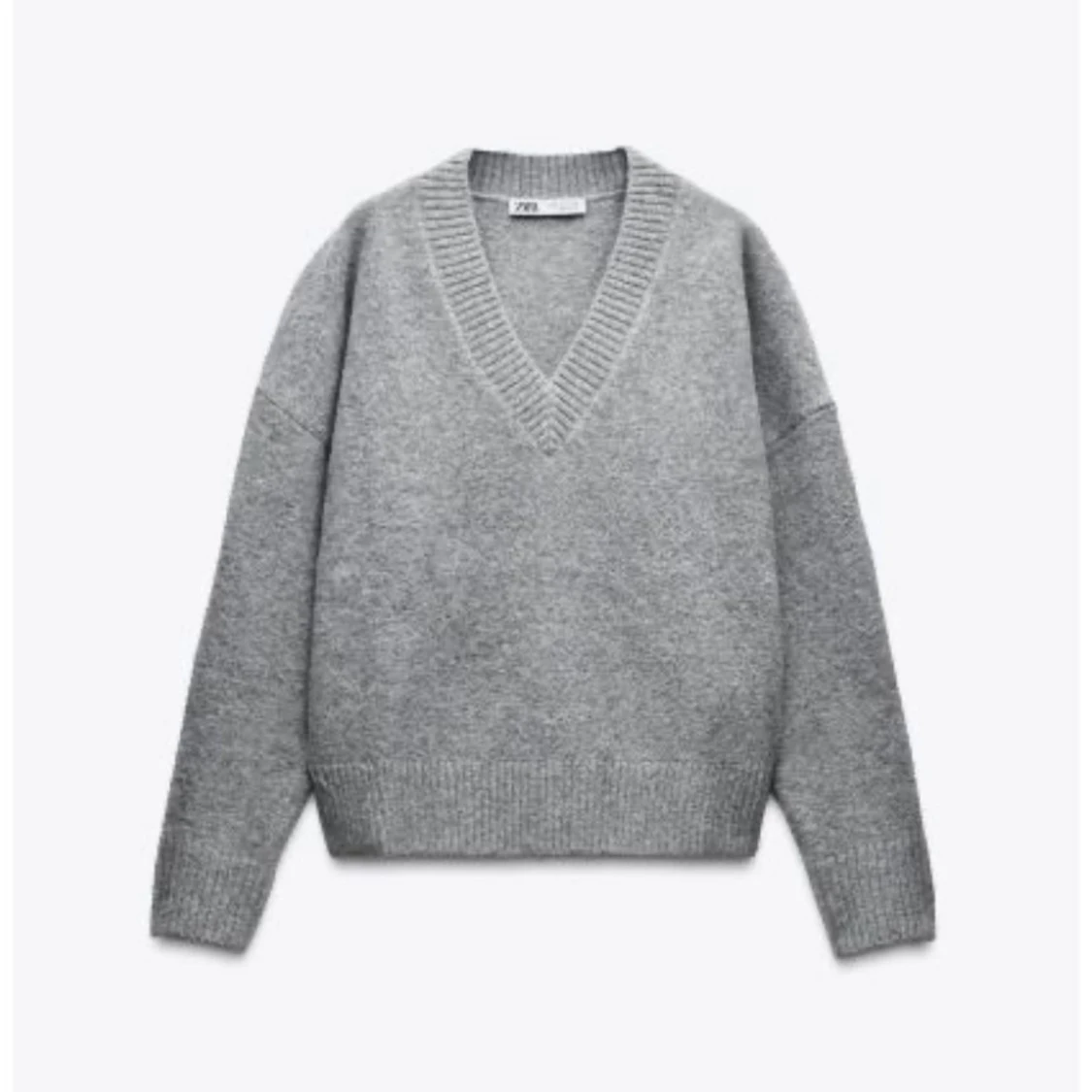 Grå stickad tröja från Zara