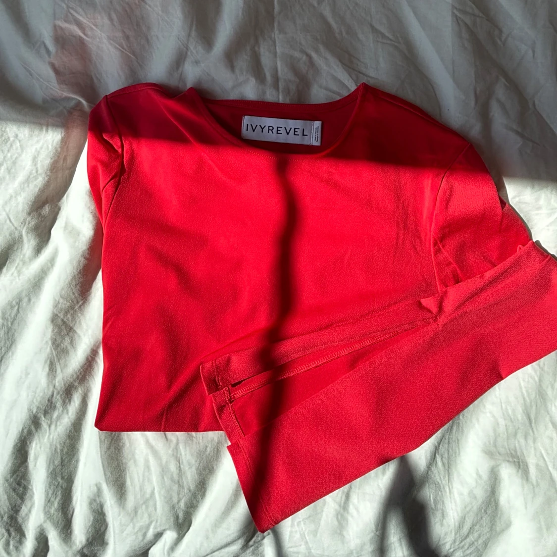 Röd långärmad topp från Ivyrevel - 1