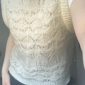 Sweater vest  - Söt sweater vest köpt second hand! 