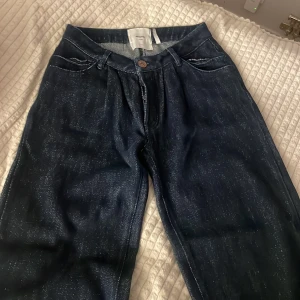 Baggy jeans - Väldigt baggy jeans, oneteaspoon jeans, storlek 26, aldrig använt 