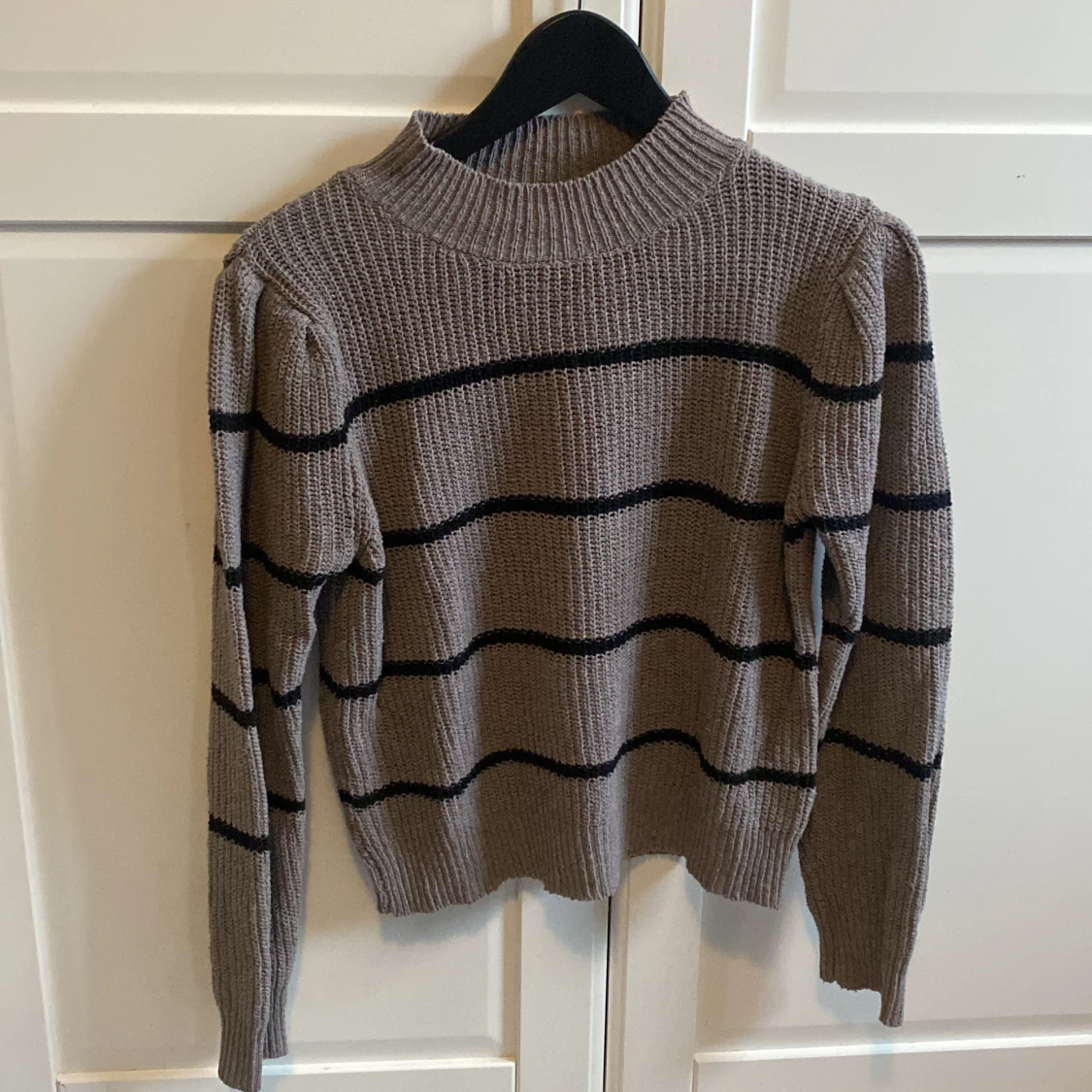 Stickad tröja 