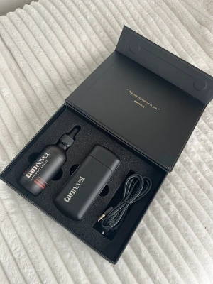 Tanrevel ONE - endast testad - Tanrevel one, endast testad! I nytt skick. Ca 60% vätska kvar i flaskan!   450kr