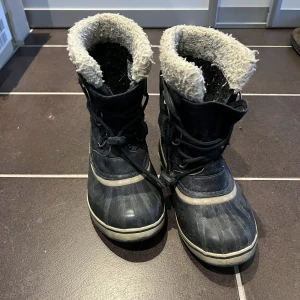 Sorelkängor - Sorelkängor. Används men i fint skick.