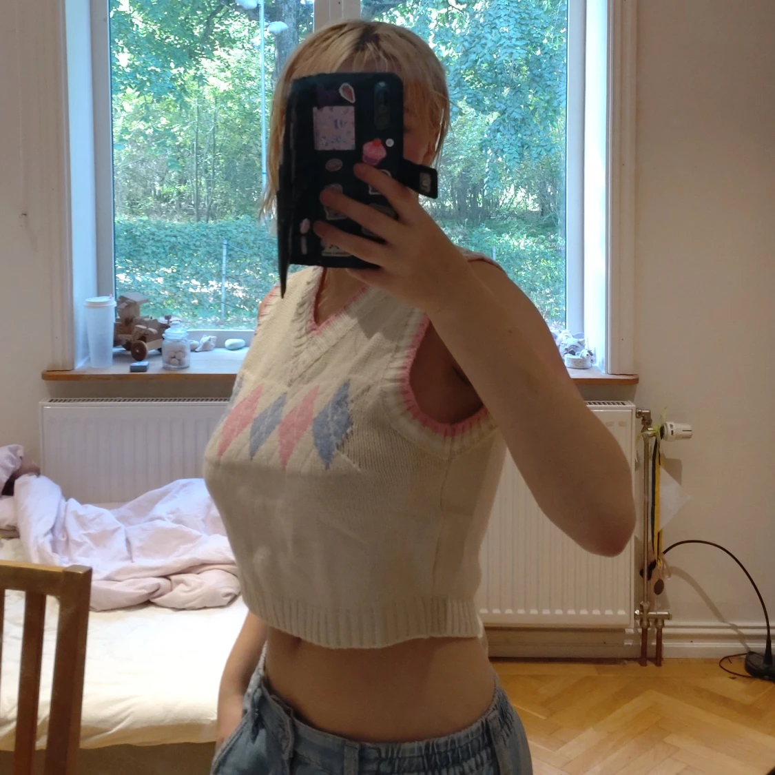 Söt stickad väst - 90