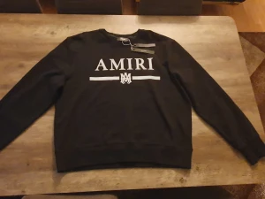 Amiri Tröja - Amiri tröja helt ny aldrig använd. Taggen finns kvar.