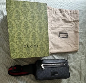 Gucci bag - Säljer min Gucci bag. den är 10/10 skick. 