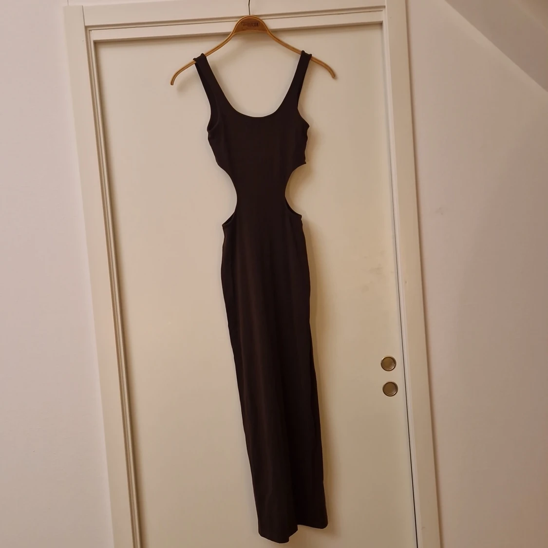 Cut Out Jersey Bodycon Dress - 90