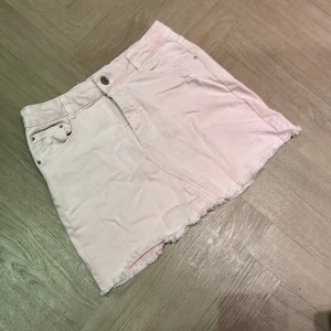 Kjol 💓 - Gullig kjol till sommaren 