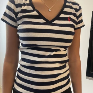 Ralph lauren tröja - I bra skick, storlek m