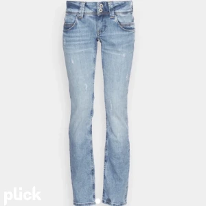 Pepe jeans  - Nästan oanvända pepe jeans. 