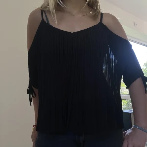 Svart blus fest topp - Snygg fest topp 