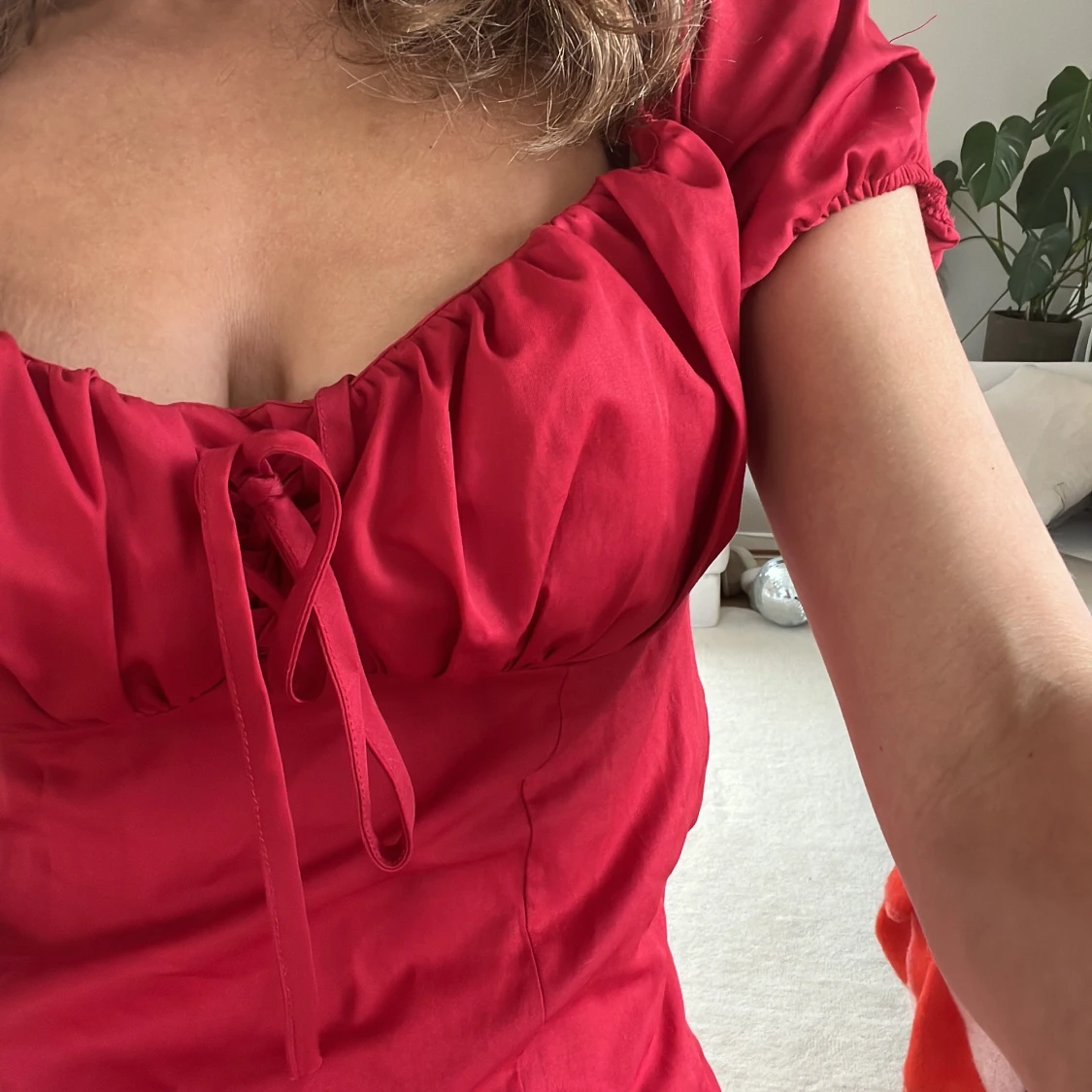 Röd klänning  - 91