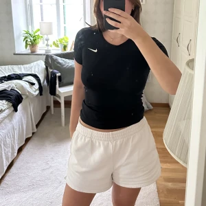 Träningstshirt nike - Använd men i fint skick! Nypris 399:-