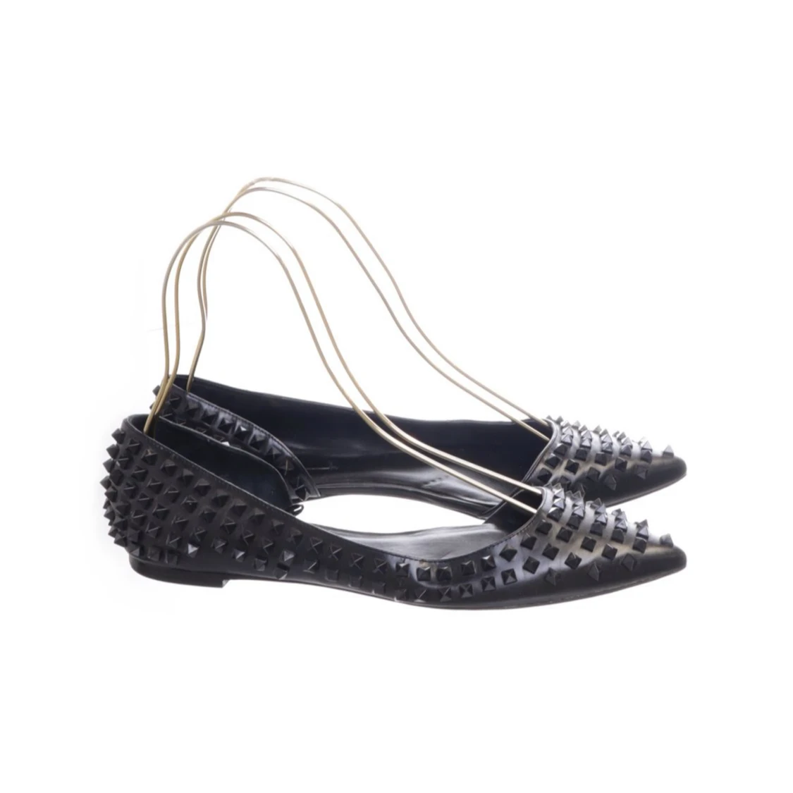 Ballerinaskor med nitar