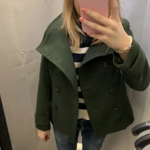 Kappa - Superfin kappa i storlek 40 men sitter som en 36💓i mycket bra skick, som ny!