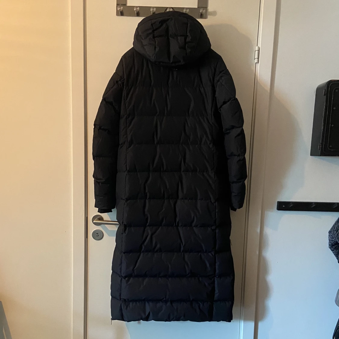 Áhkká svart dunkappa - 90