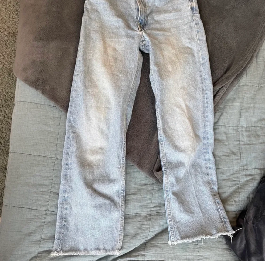 Flare ljusblå jeans