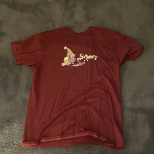 cool carhartt tröja - jätte snygg carhartt tröja köpt för 600kr men knappt använd, i nyskick🤗