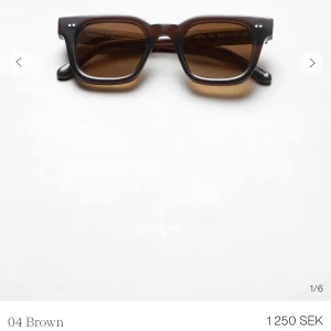 Chimi solglasögon  - Säljer mina super fina bruna 04or som är köpta innan sommaren så skicket är super bra! Säljer mycket billigt så passa på💕💕