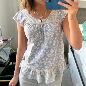 Topp!  - Så snygg topp som passar till allt i sommar❤️