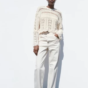 Stickad tröja  - Helt slutsåld från zara! Använd en gång 