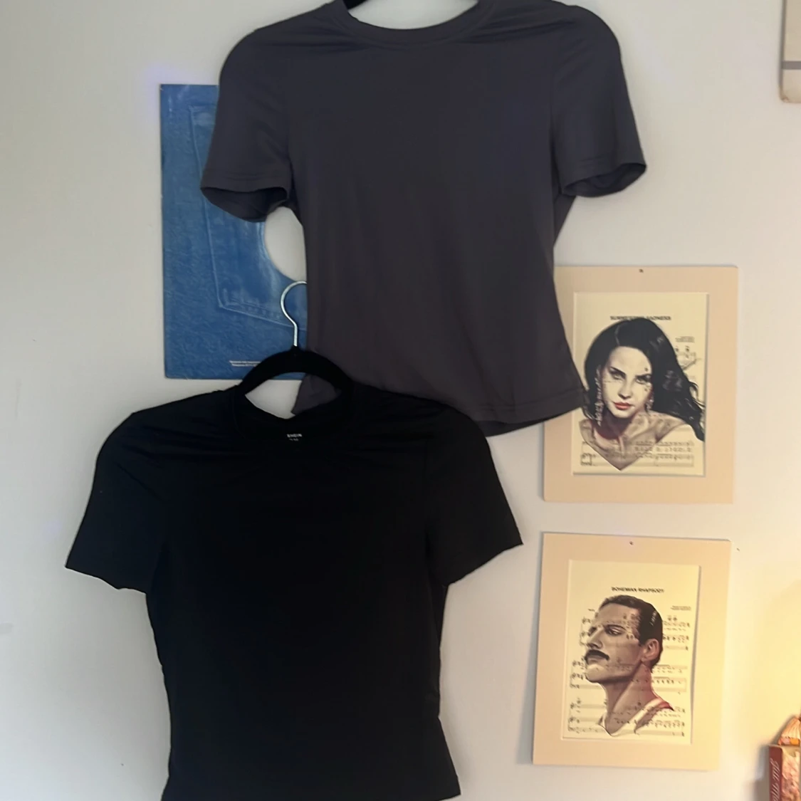 svart & mörkgrå tröja