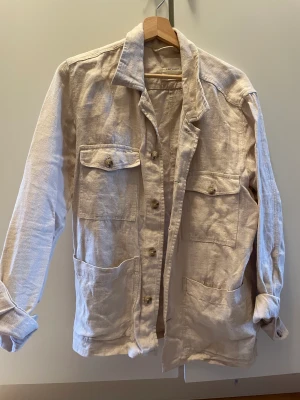 Skjorta  - Beige skjorta 