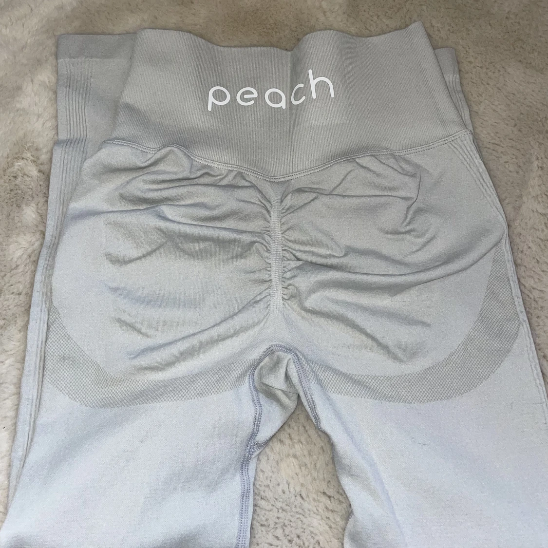 Peach tights  - 91