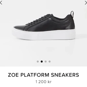 Vagabond skor 38 - Säljer dessa jättefina skor ifrån vagabond, då de aldrig kommit till användning. Aldrig använda därav i nyskick. Storlek 38, frakt tillkommer❤️‍🔥❤️‍🔥