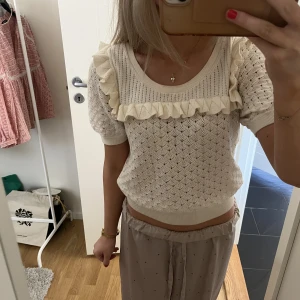 Topp  - Jätte fin topp från &other stories❤️