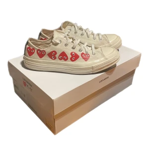 CONVERSE PLAY COMME des GRASONS - Änvända men väldigt fint skick