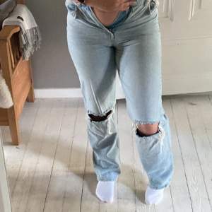 Så fina jeans från Gina Tricot som tyvärr knappt blivit använda då jag köpte de i en för liten storlek.💗
