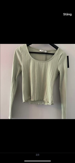 Grön topp - Oanvänt