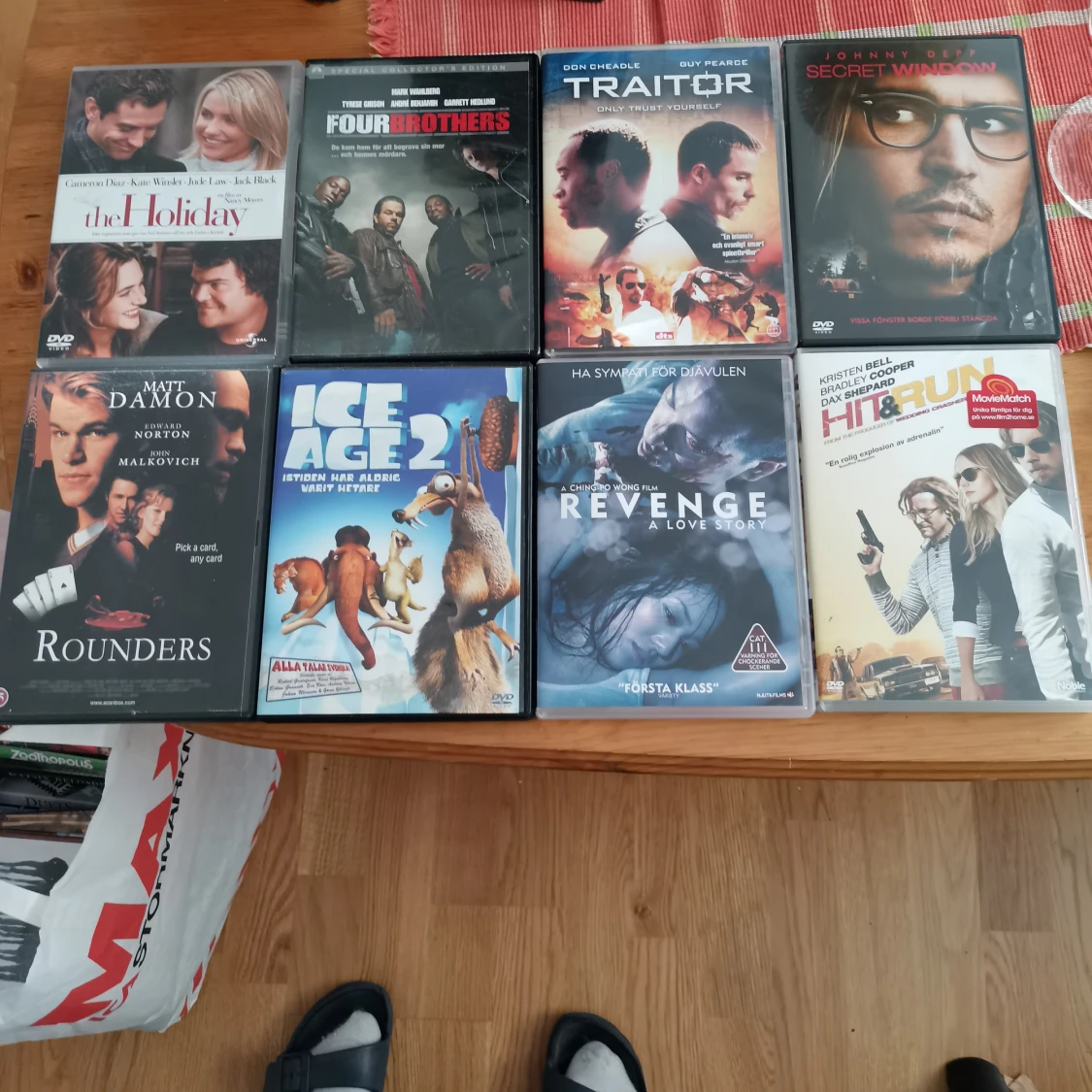 8 st dvd filmer blandat 20 kr st
