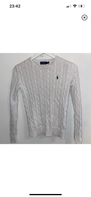 Polo ralph lauren tröja  - perfekt skick 