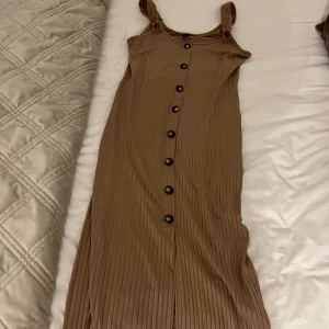 Klänning  - Klännning från SHEIN 